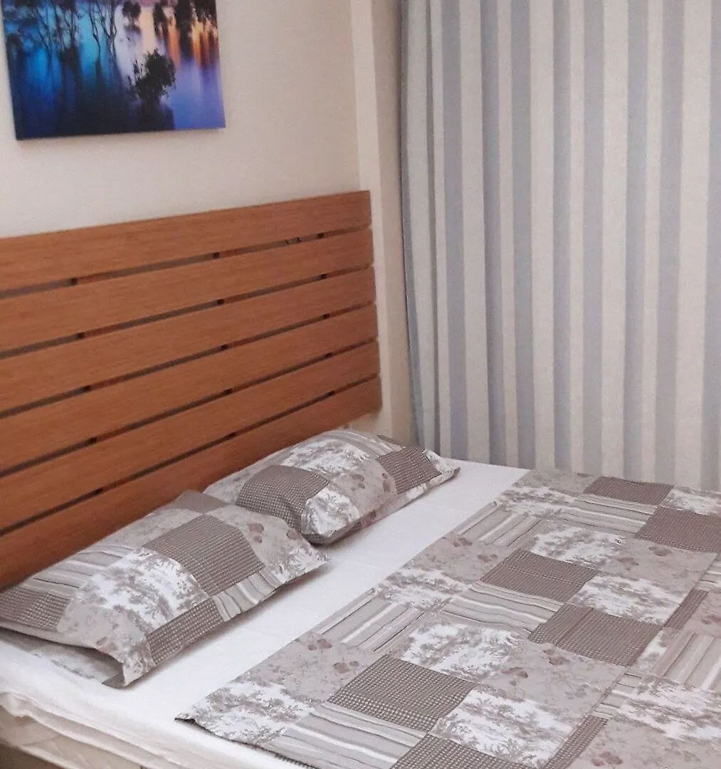 Fi Homes - Adults Only Izmir Apartment